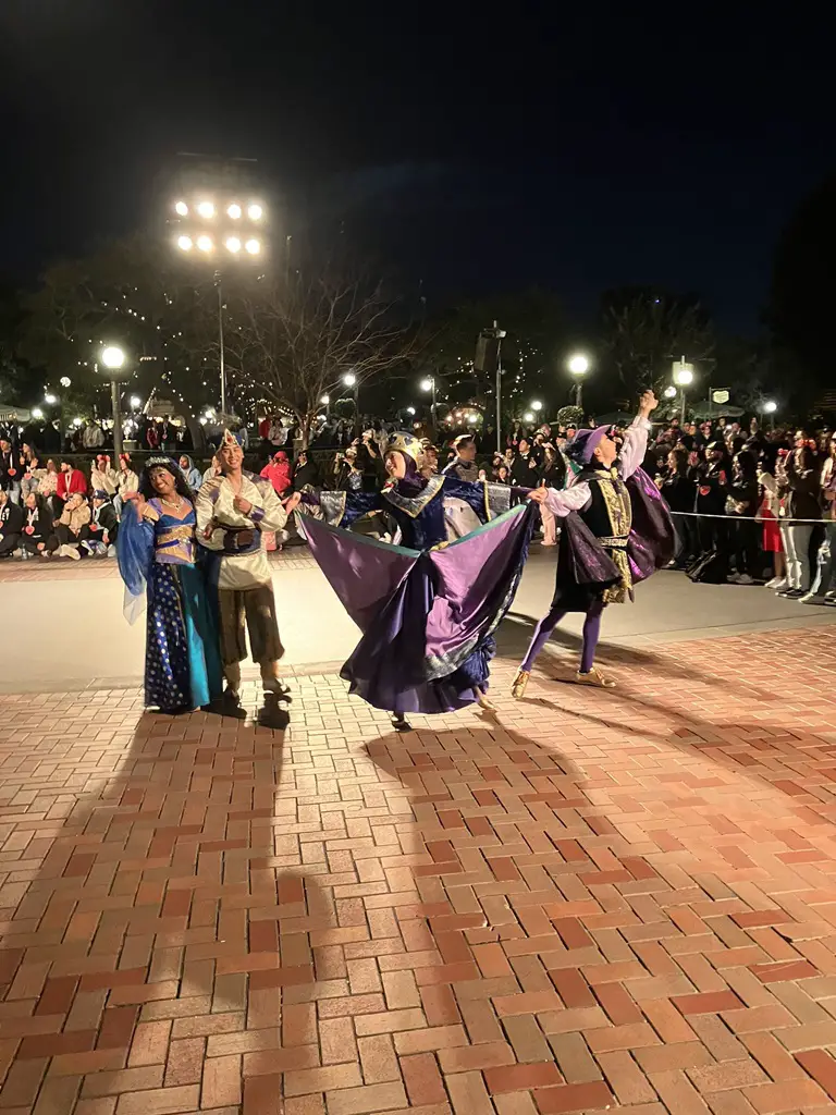 Disneyland After Dark Sweethearts' Nite Royal Cavalcade Agrabah Dancers