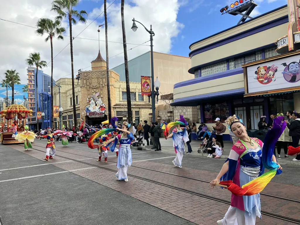 Mulan's Lunar New Year Procession on Hollywood Boulevard-12