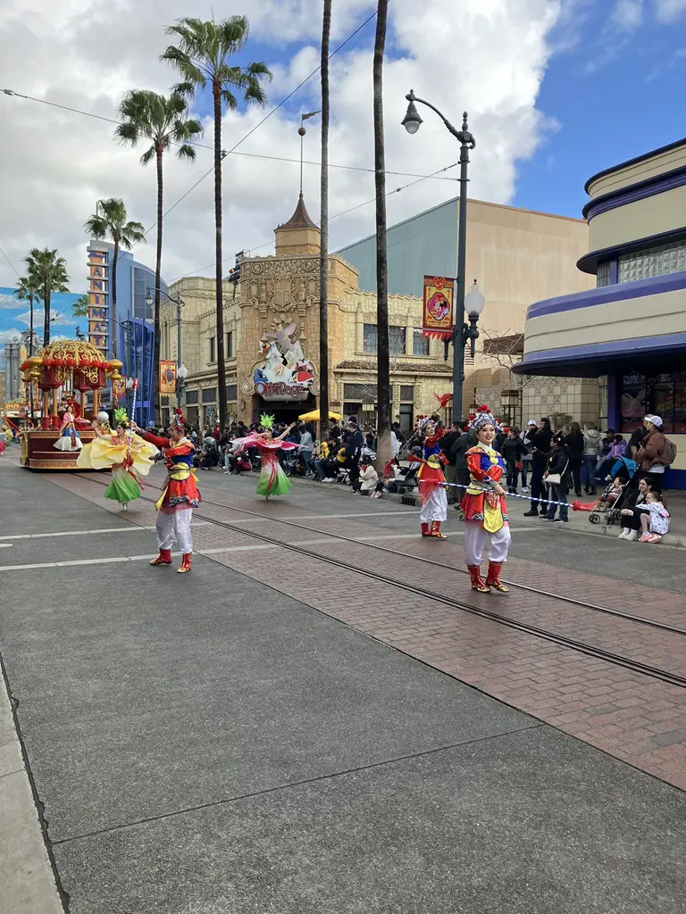 Mulan's Lunar New Year Procession on Hollywood Boulevard-13