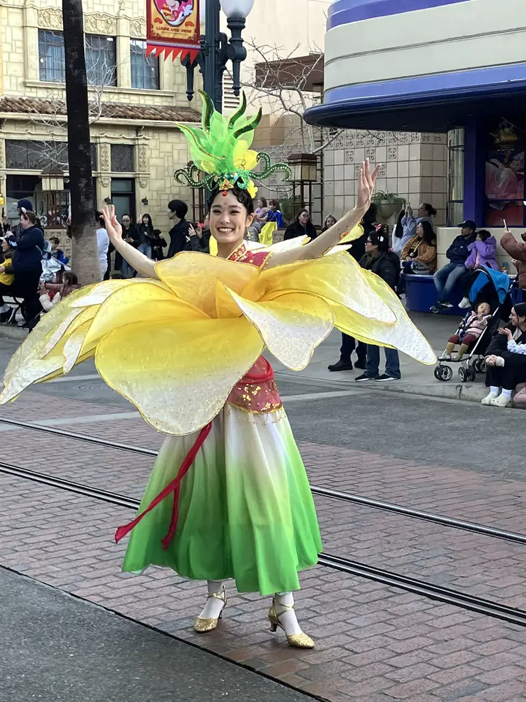 Mulan's Lunar New Year Procession on Hollywood Boulevard-16