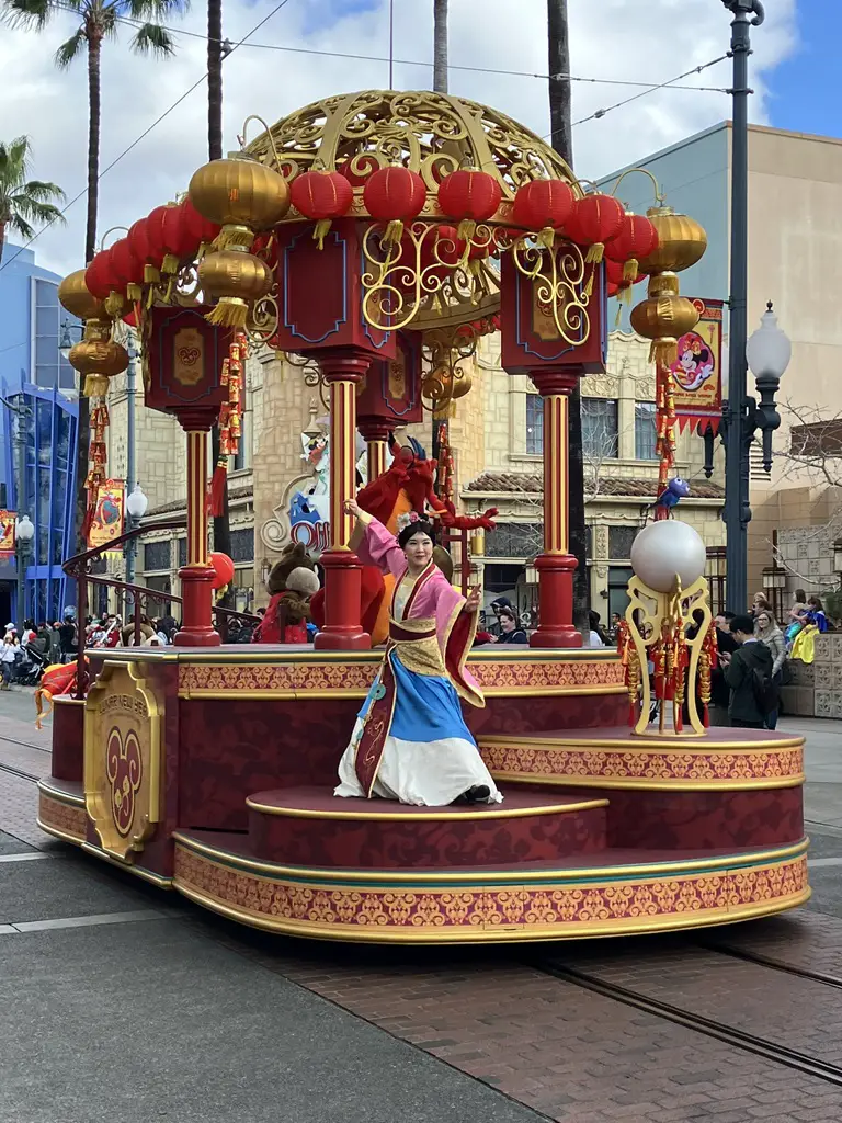 Mulan's Lunar New Year Procession on Hollywood Boulevard-22