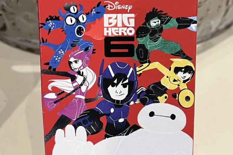 Disney Big Hero 6 Mystery Blind Box Pin Set