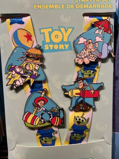 Disney Pixar Pins Toy Story Starter Set