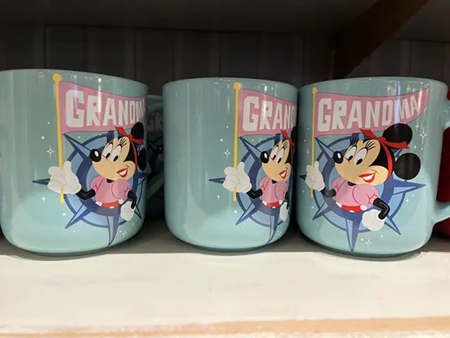 Minnie Mouse ''Grandma'' Mug