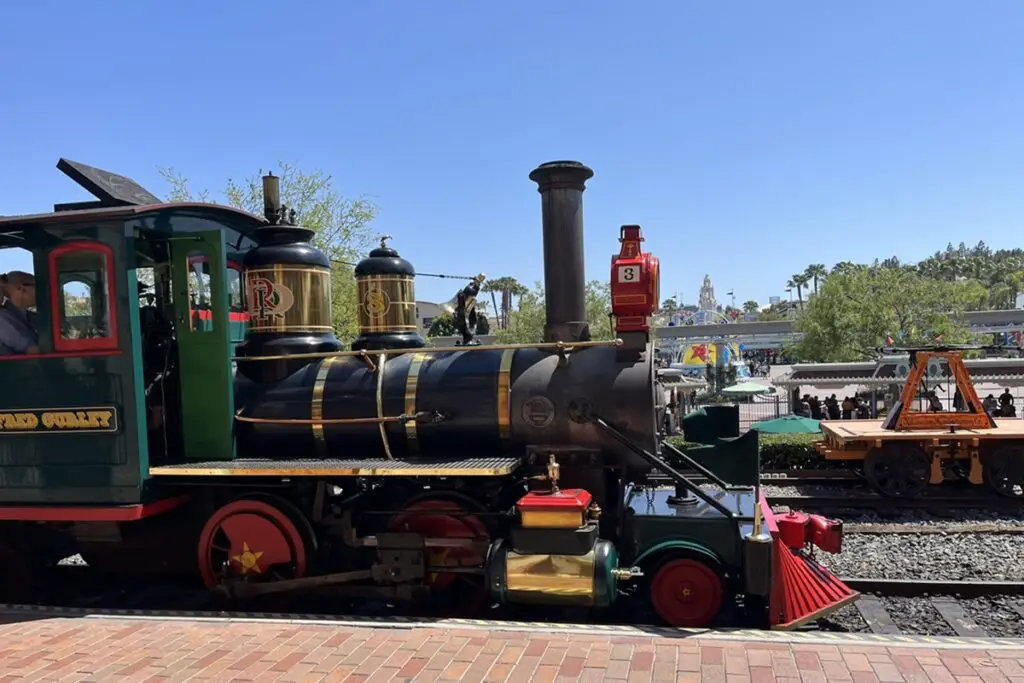 Disneyland Railroad Guided Tour