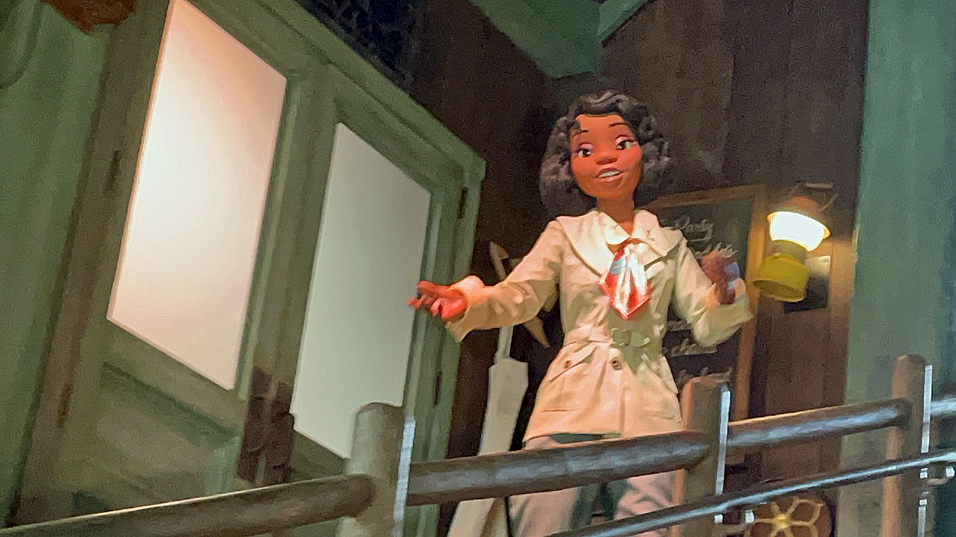 Tiana's Bayou Adventure Attraction - Tiana Animatronic