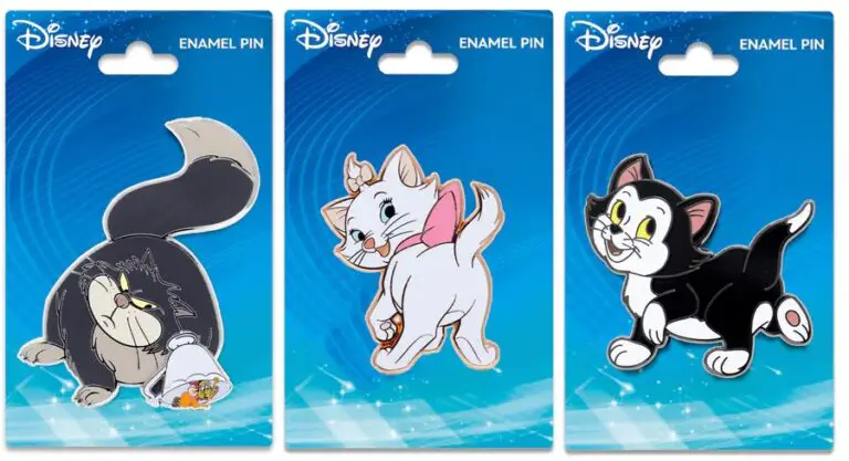 Disney Cats Attack Pack Collectible Pin Combo