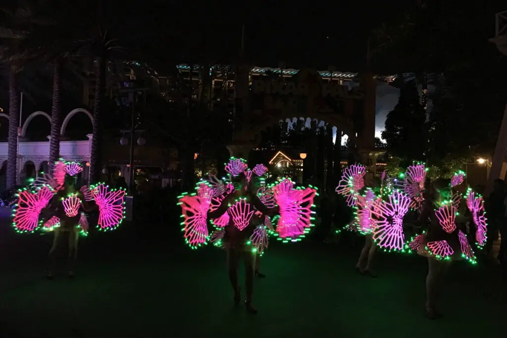 Disneyland Paint the Night Parade