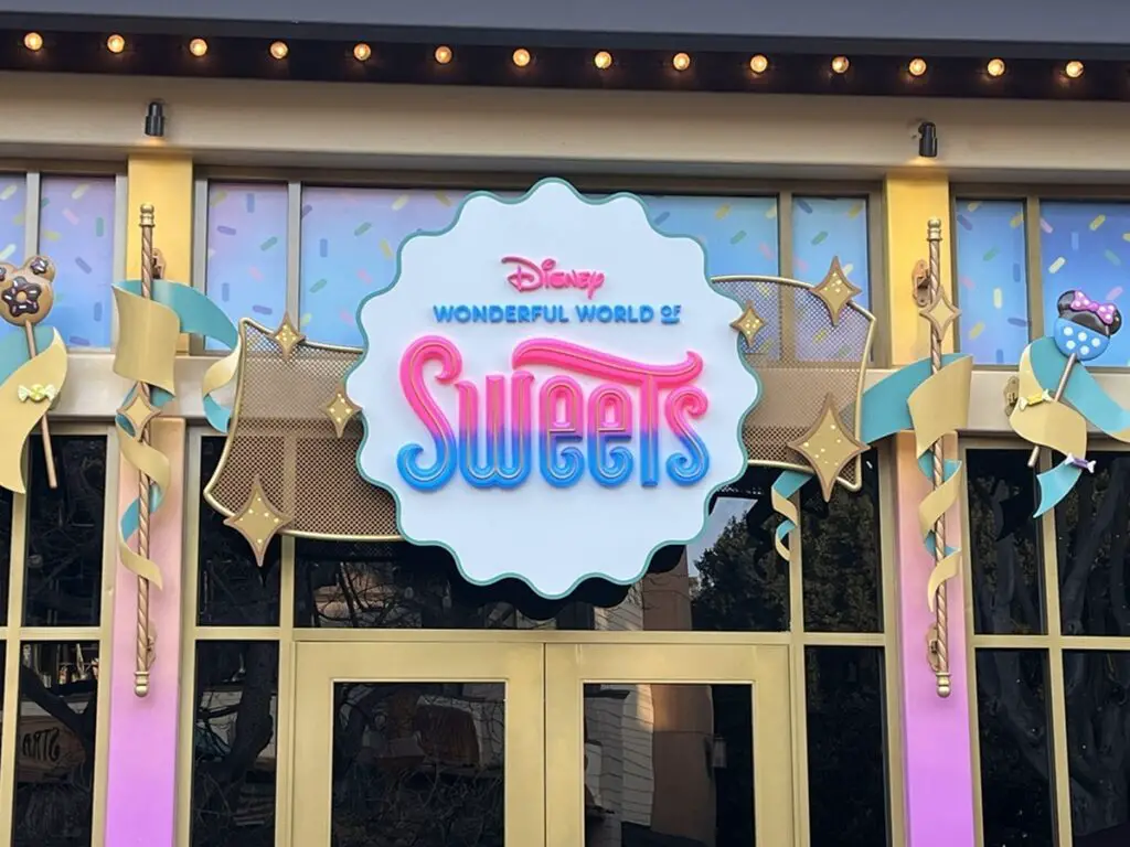 Disney Wonderful World of Sweets