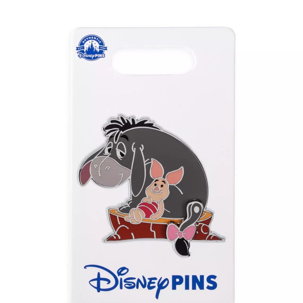 Eeyore and Piglet Swivel Pin – Winnie the Pooh