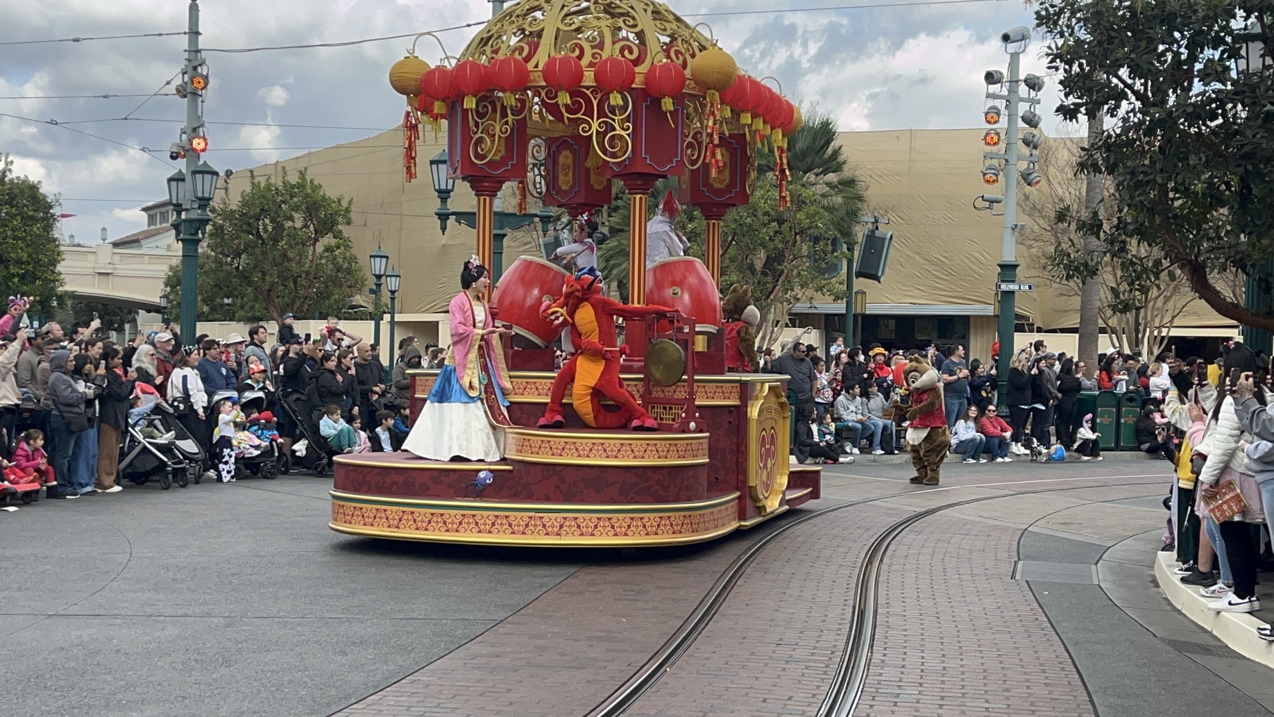 Mulan's Lunar New Year Procession - 7