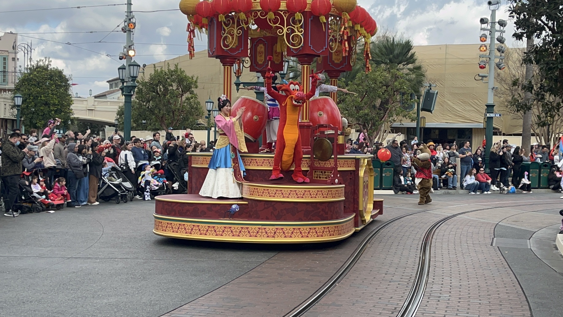 Mulan's Lunar New Year Procession - 8