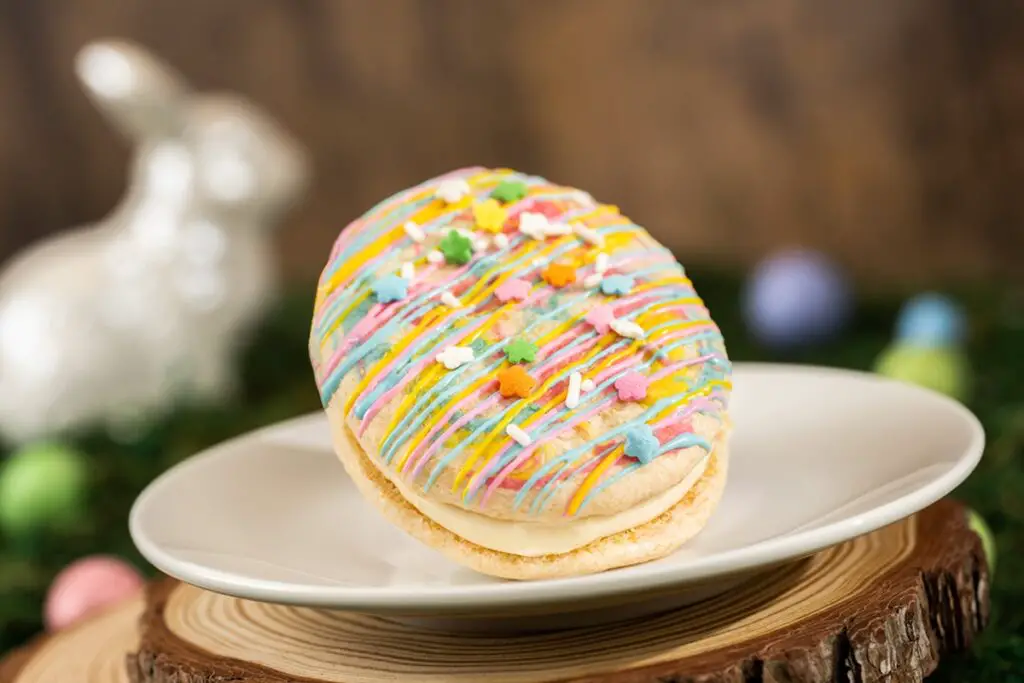 Painted Egg Whoopie Pie