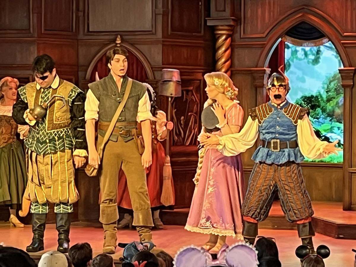 Storytellers of the Royal Theatre