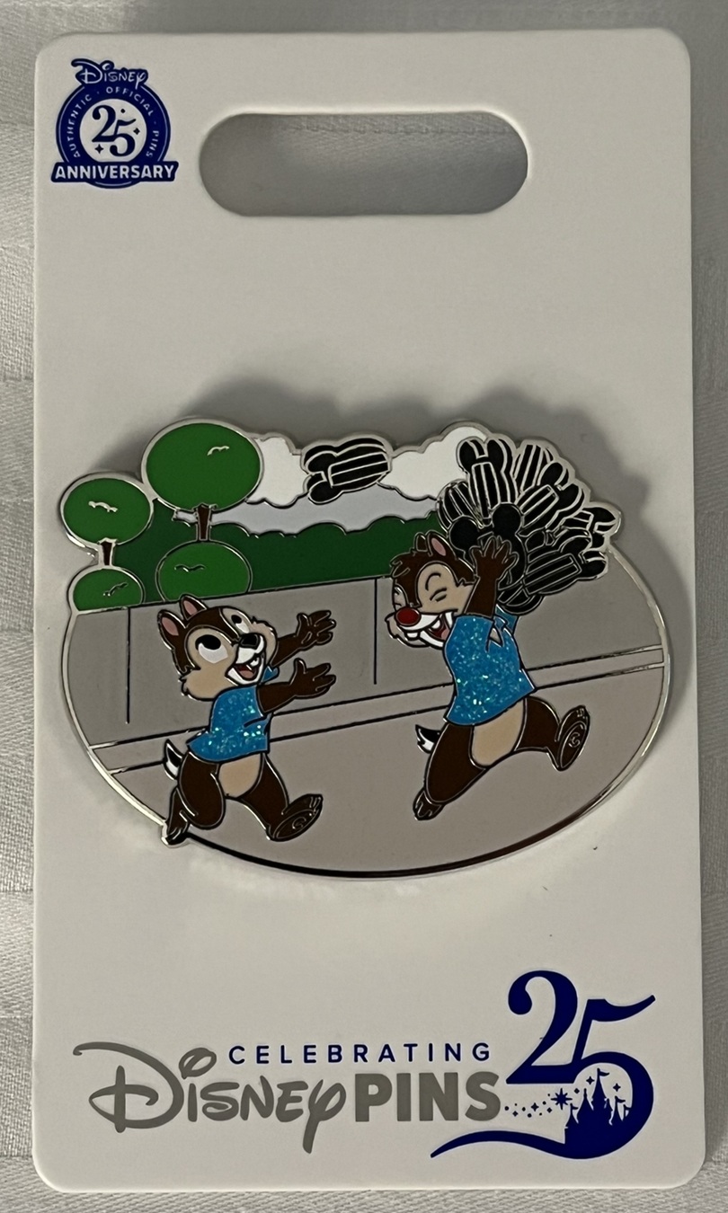 New Chip & Dale Disney Pin Trading Pin at Disney Parks