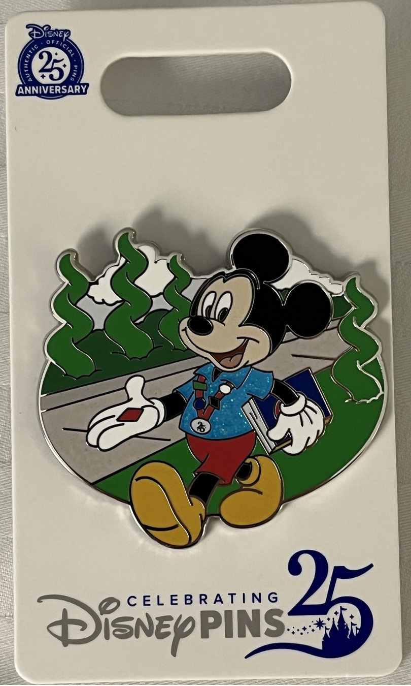 New Mickey Mouse Disney Pin Trading Pin at Disney Parks