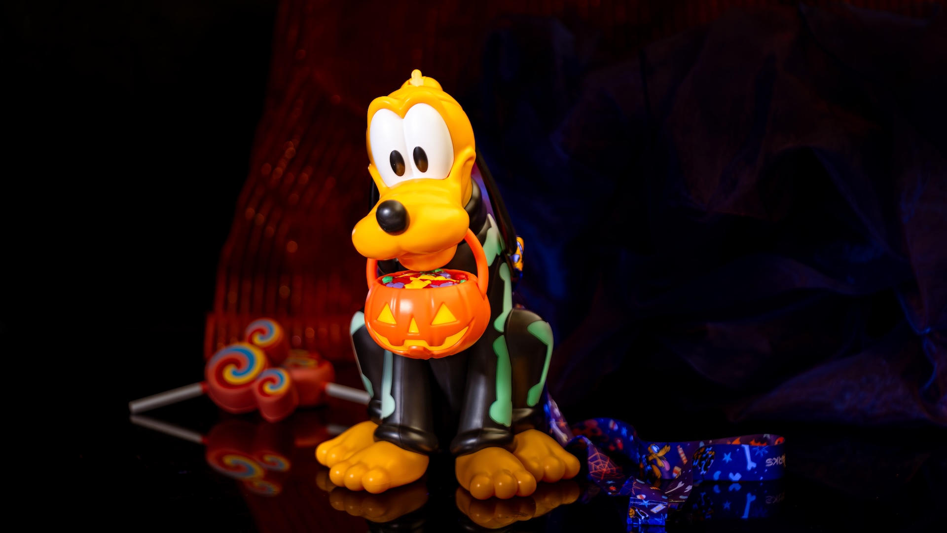 2025 Halloween Pluto Skeleton Sipper