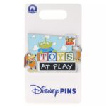 Toy Story Alien and Slinky Dog Pin