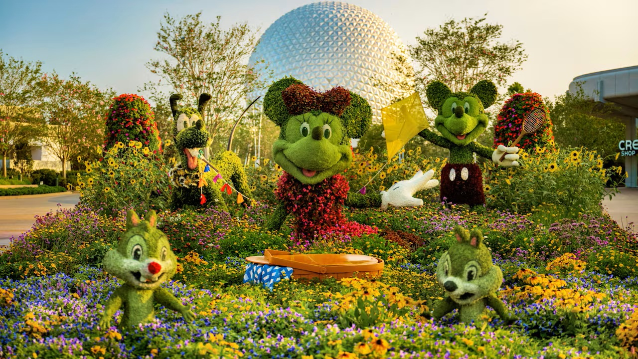 EPCOT International Flower & Garden Festival Mickey Mouse & Friends Topiaries