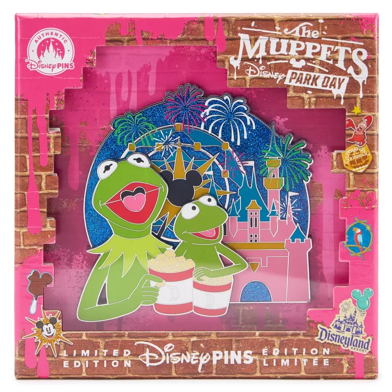 The Muppets Disney Park Day Jumbo Pin – Disneyland – Limited Edition Box