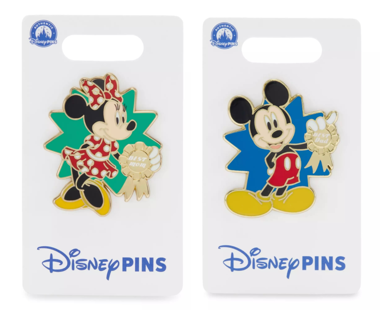 Best Mom & Dad Pins at Disney Parks