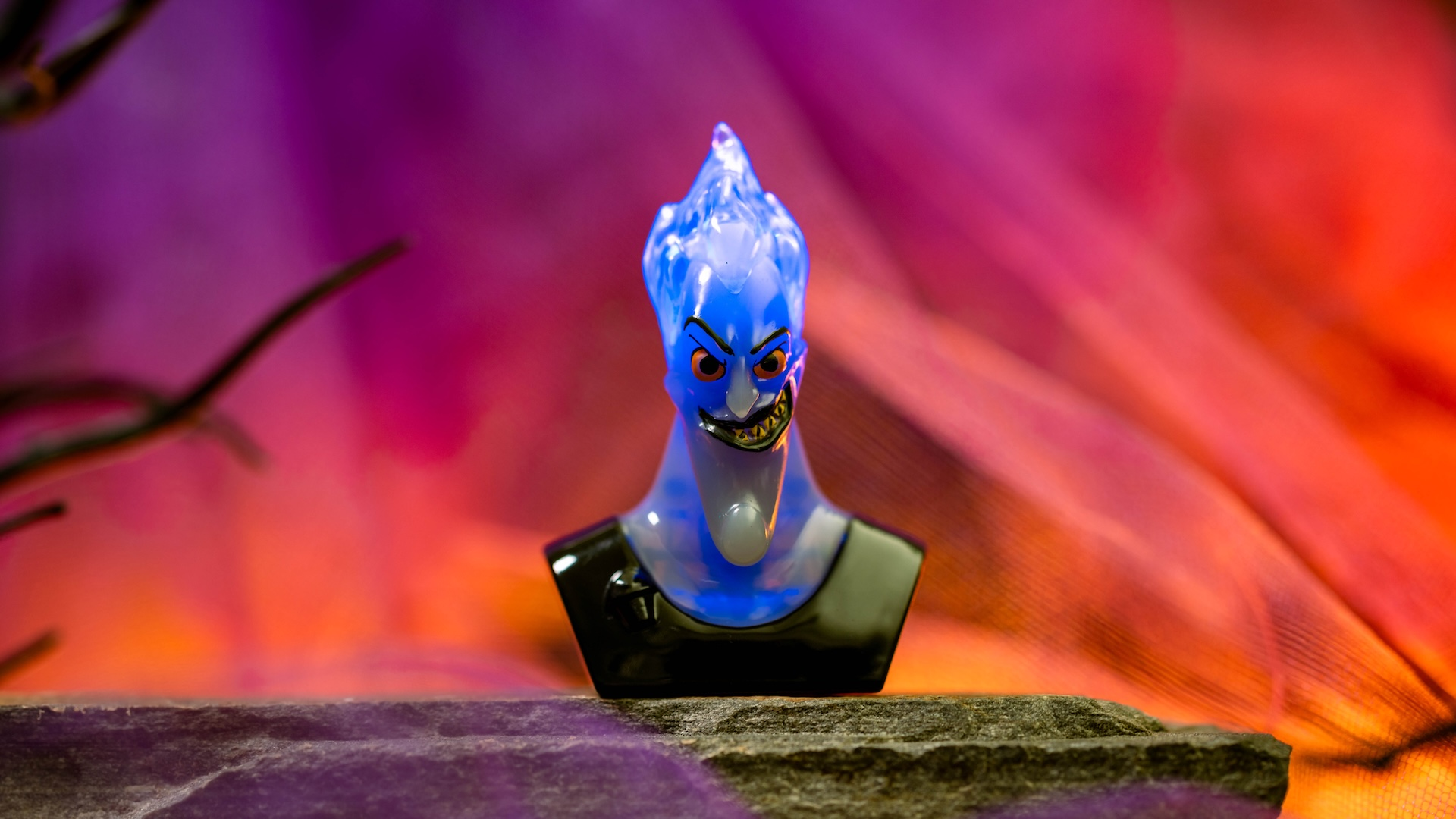 2026 Disneyland Hades Glow Cube