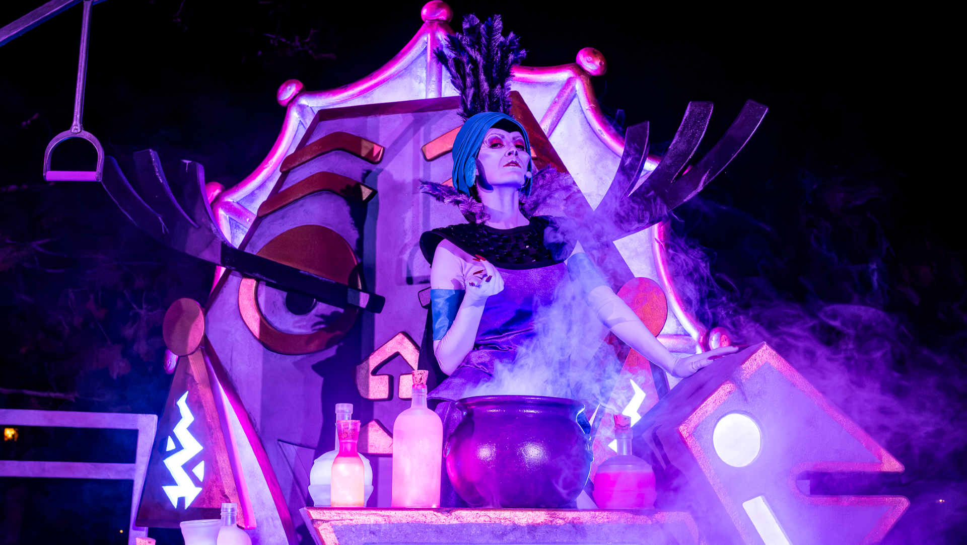 Yzma at Oogie Boogie Bash