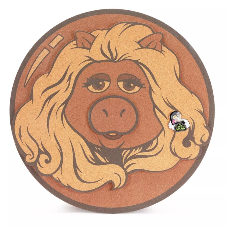 Miss Piggy Pin Collector's Cork Board with Statler & Waldorf Pin – Muppets Haunted Mansion – Limited Release